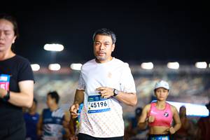 BIB: 45196
                            <button type="button" onclick="openModal(22889800)" class="btn btn-primary btn-sm float-right btn-popup" data-toggle="modal" data-target=".modal-high-quality">
                        <i class="fas fa-shopping-cart"></i> Add to Cart
                    </button>
                                            <button type="button" onclick="isThisMe(22889800, true)" class="btn btn-success btn-sm float-right btn-popup btn-isme hidden" data-toggle="tooltip" data-placement="bottom" title="นี่คือรูปของคุณใช่ไหม คลิกที่นี่เพื่อเอาเข้าอัลบั้ม">
                        <i class="fas fa-plus"></i> Add to album
                    </button>
                    <button type="button" onclick="isThisMe(22889800, false)" class="btn btn-warning btn-sm float-right btn-popup btn-isnotme hidden">
                        <i class="fas fa-ban"></i> Remove from album
                    </button>